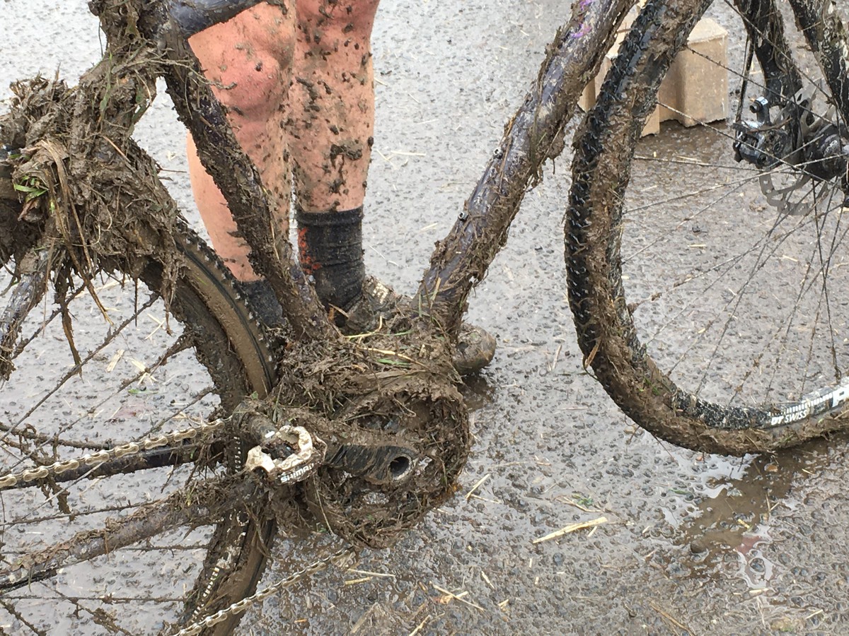 2019: Crazy adobe on Paul’s bike at the bikewash