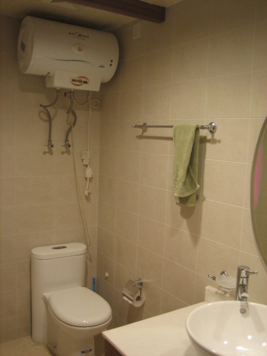 Xiamen apartment wet room
