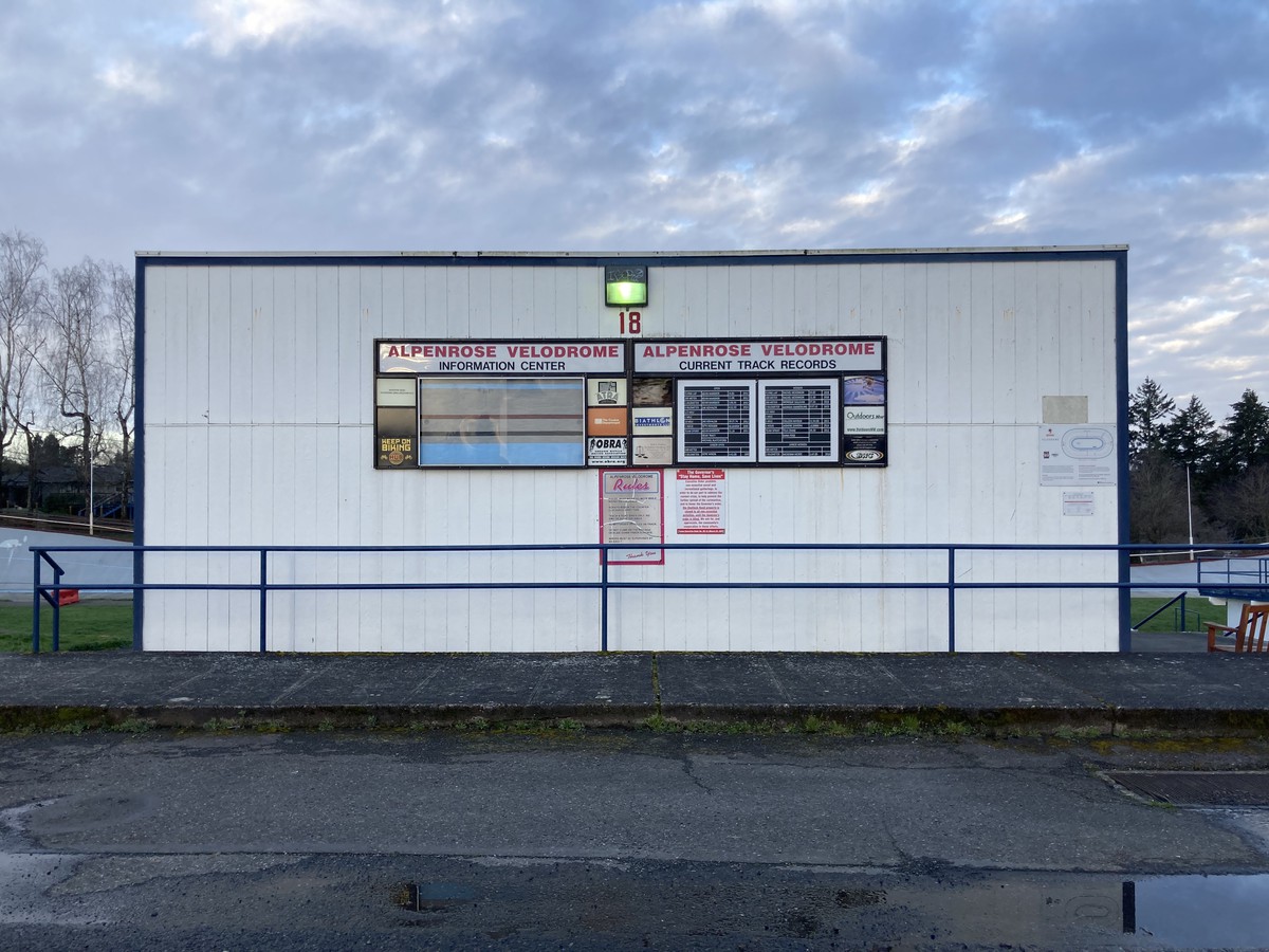 Velodrome information center and leaderboard