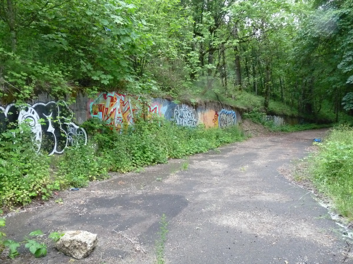 Old Slavin Road
